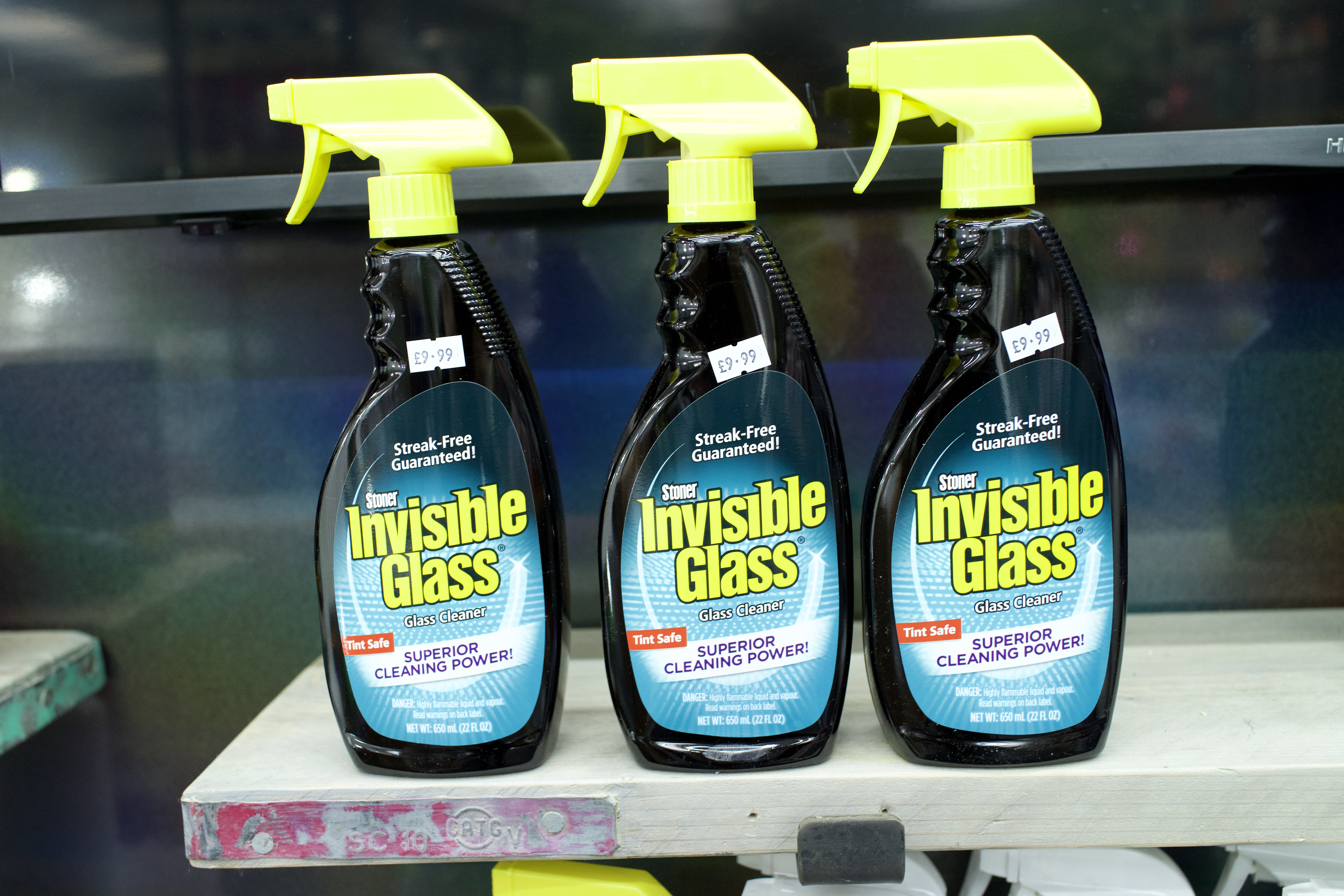 Invisible Glass Premium Glass Cleaner for Window, Windscreen and Mirrors